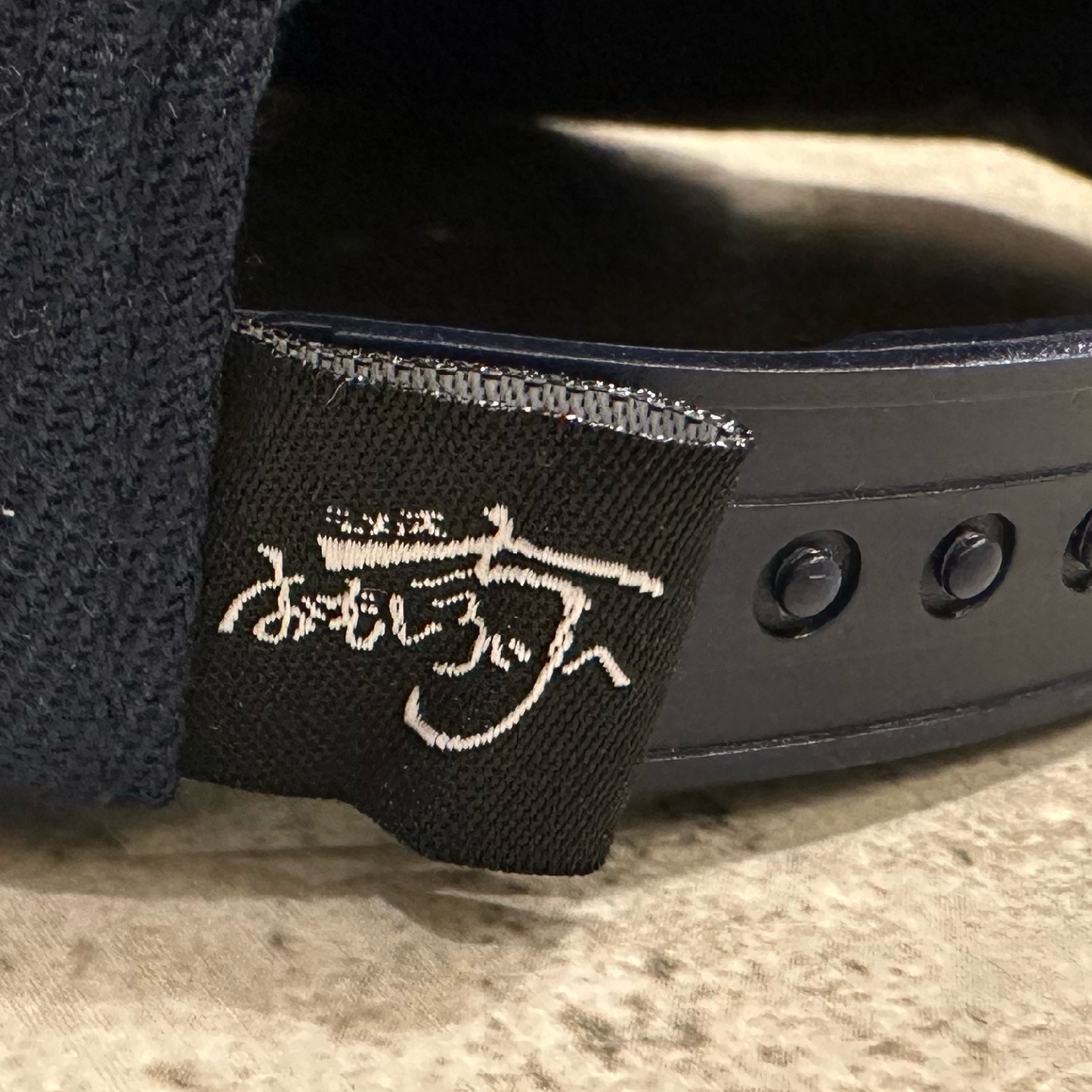 【おもしろい方へ 住道店でのみ利用可能|生地:紺|刺繍:白】オリジナルCAP付ラーメンチケット(麺量は500gまで自由に選べます)